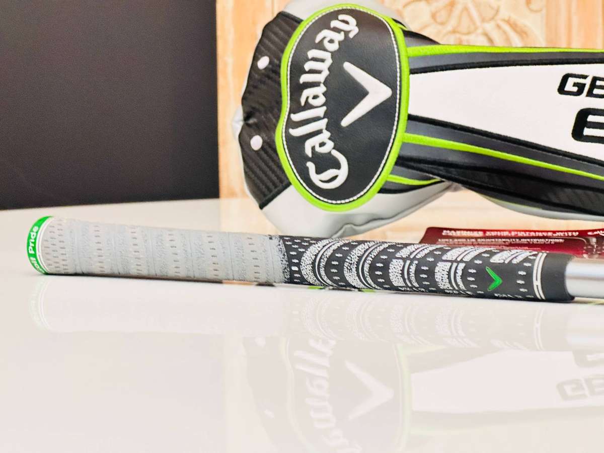 Callaway Exclusive GBB Epic Carbon Fiber Adjustable Driver with Head cover