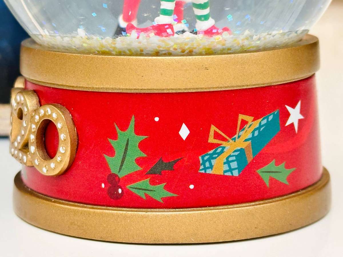 Disney Limited Edition 2020 Collectable Snow Globe