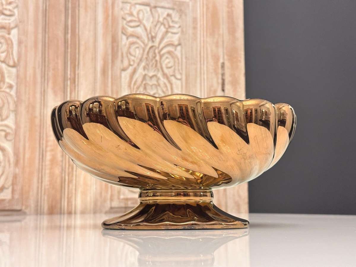 Exquisite Beswick Vintage Statement Piece