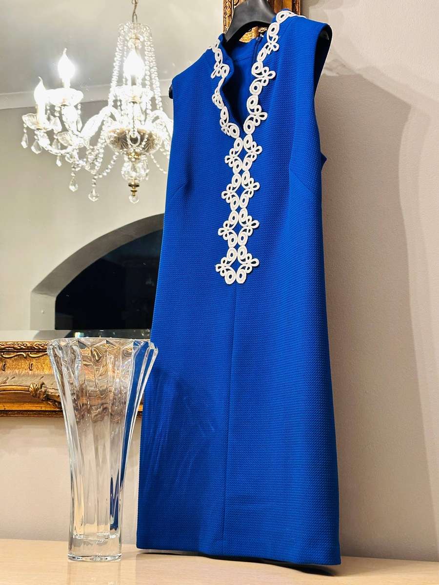Jessica Howard Signature Collection Statement Dress