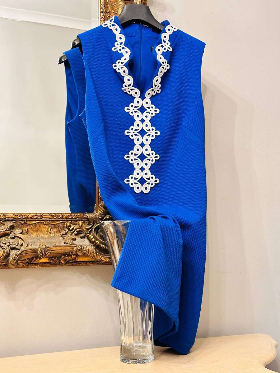 Jessica Howard Signature Collection Statement Dress