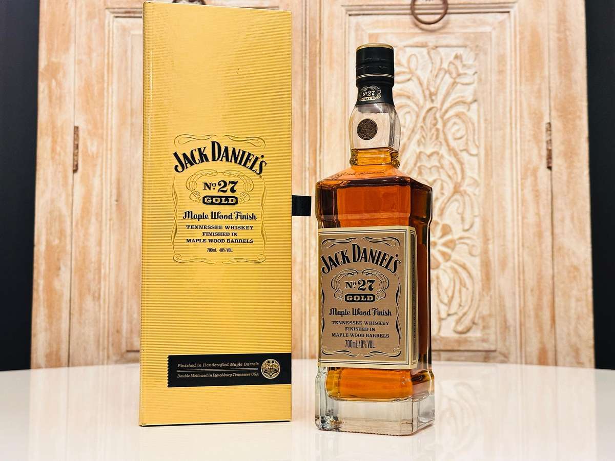 Jack Daniels No 27 Gold Exclusive Collectors Edition in Display Box