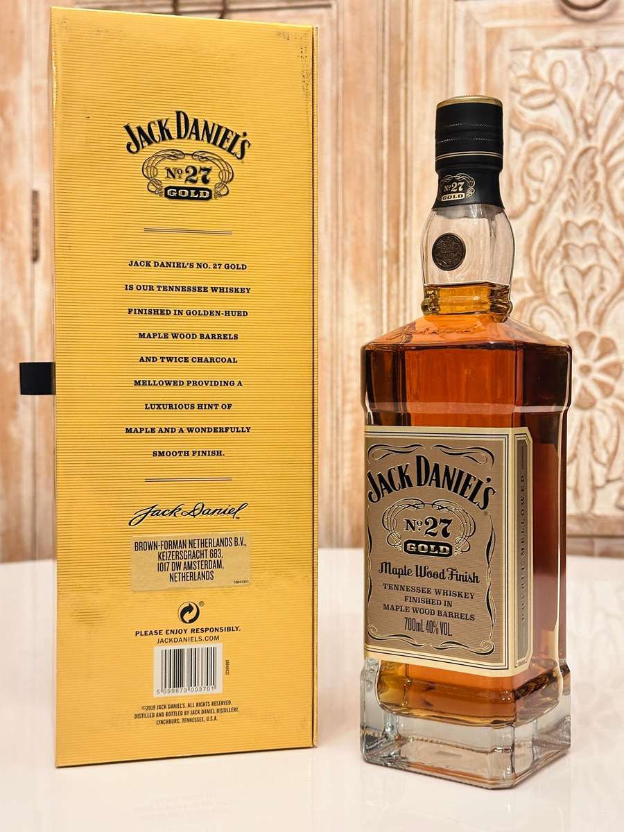 Jack Daniels No 27 Gold Exclusive Collectors Edition in Display Box