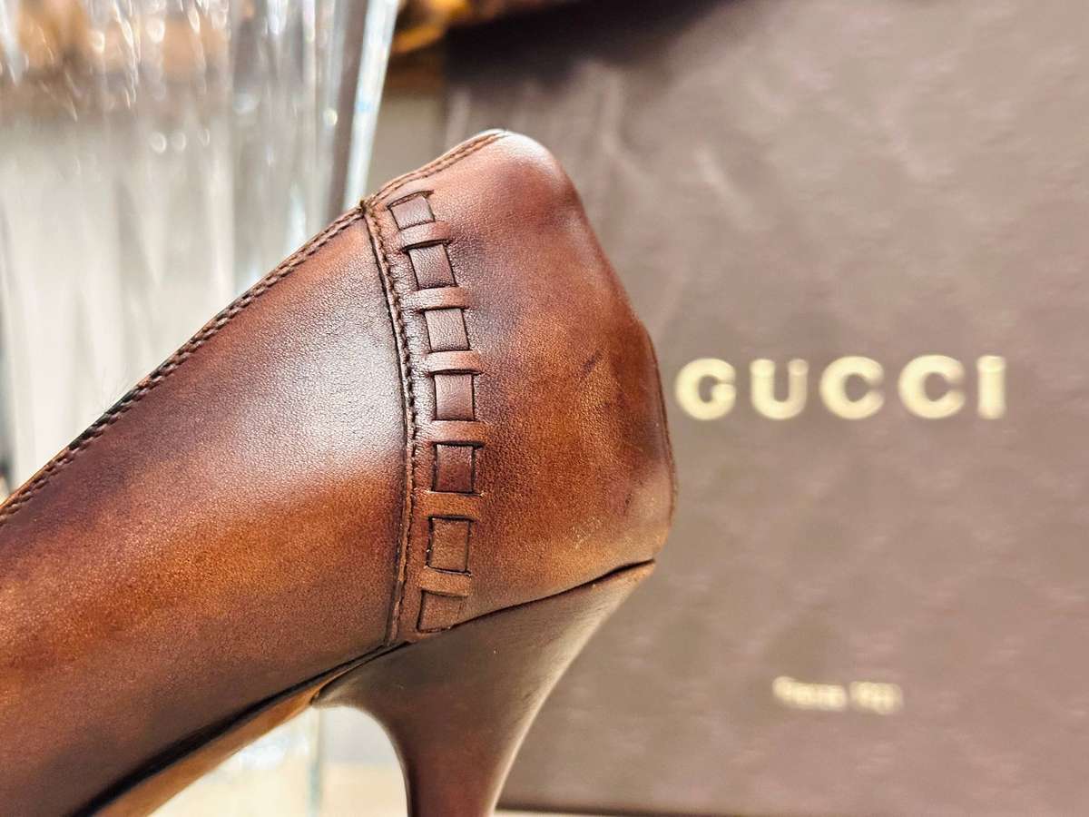 Gucci Iconic Signature Collection Leather Shoes