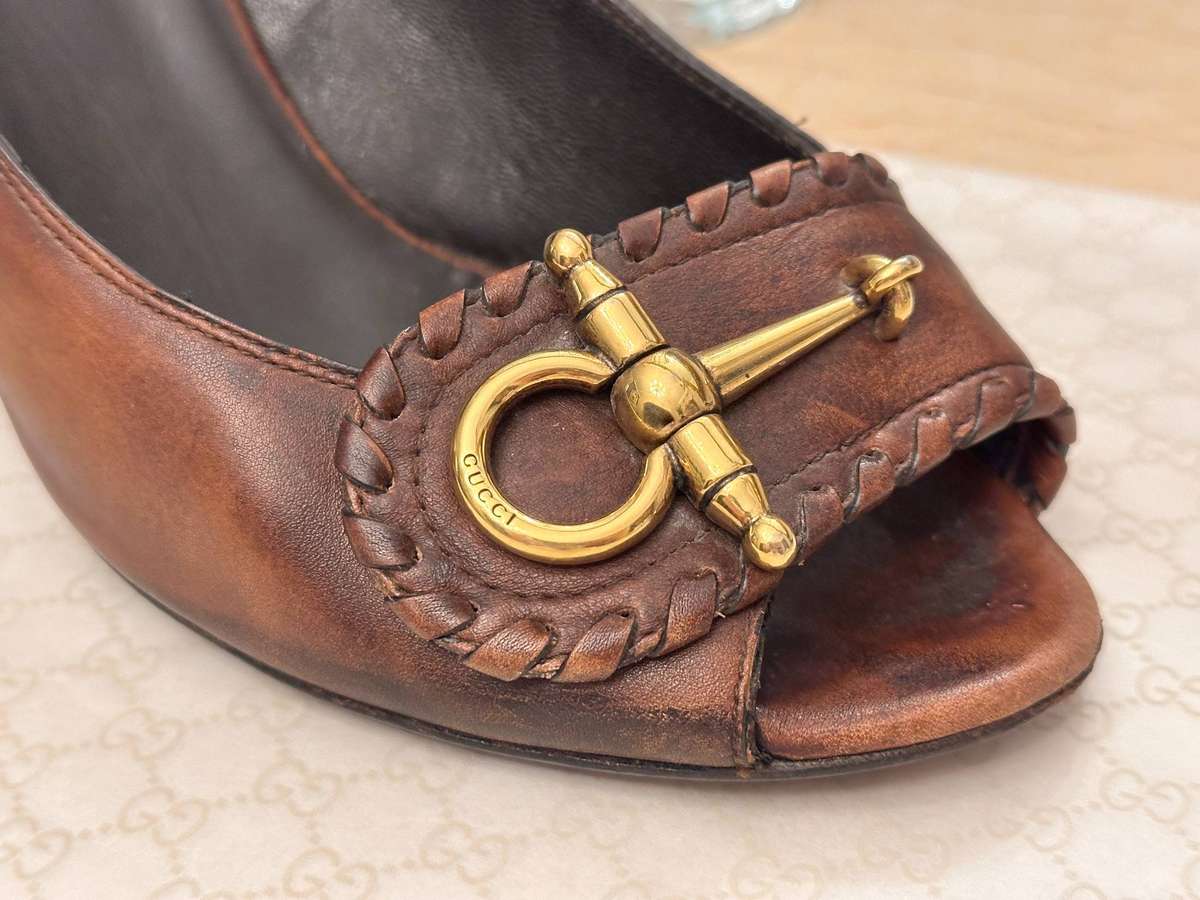 Gucci Iconic Signature Collection Leather Shoes