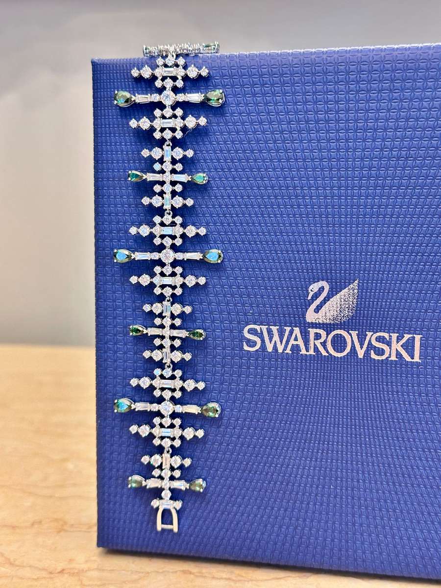 SWAROVSKI Statement Bracelet