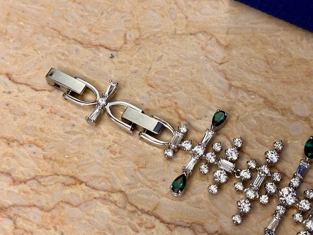 SWAROVSKI Statement Bracelet