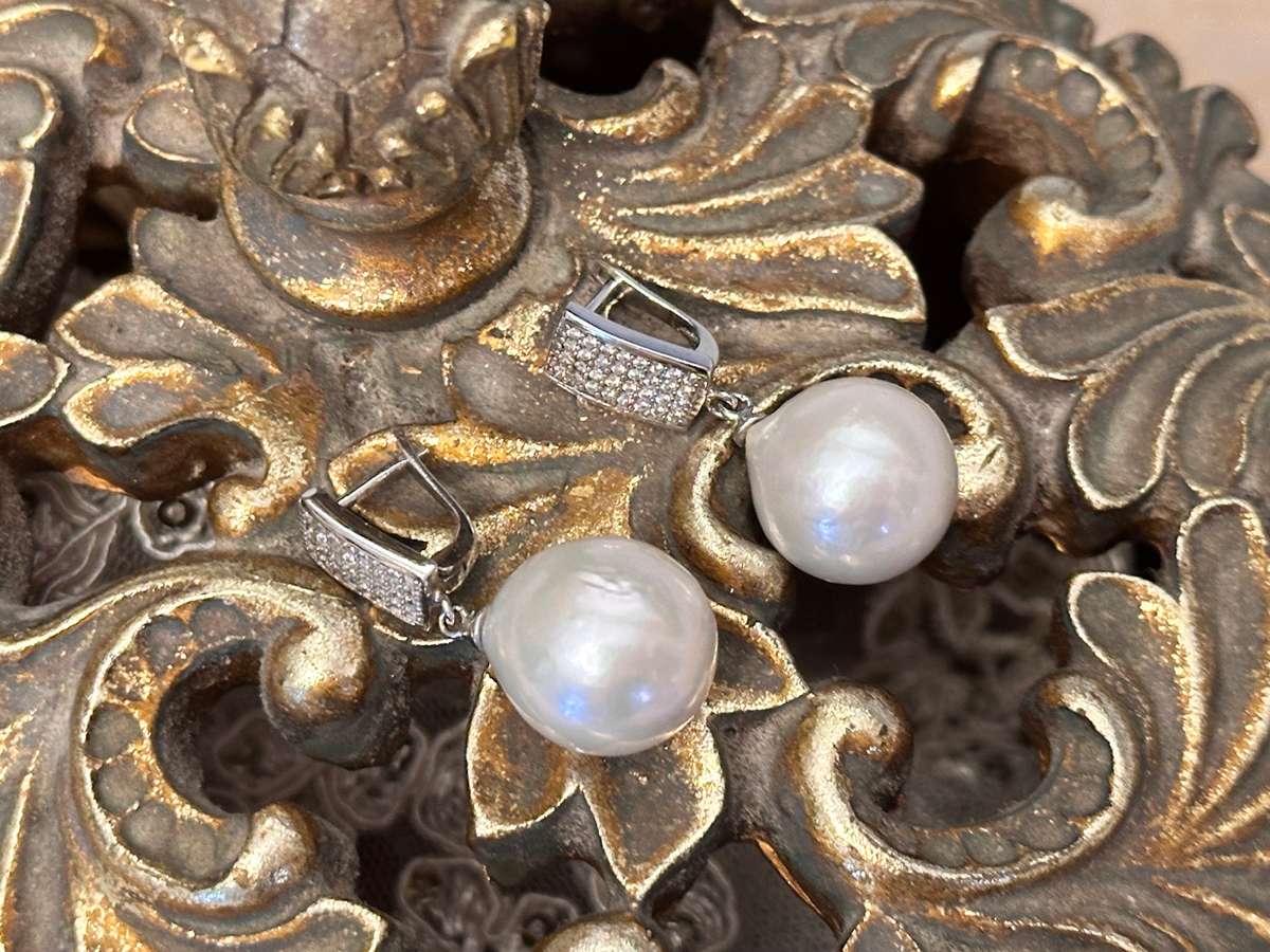 Beautiful Genuine PEARL Earrings