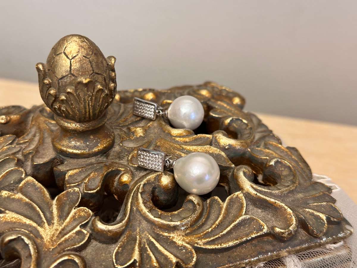 Beautiful Genuine PEARL Earrings