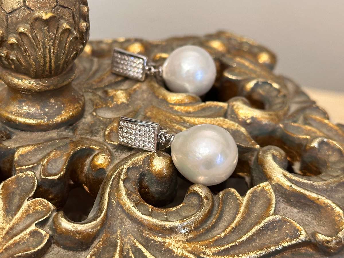 Beautiful Genuine PEARL Earrings