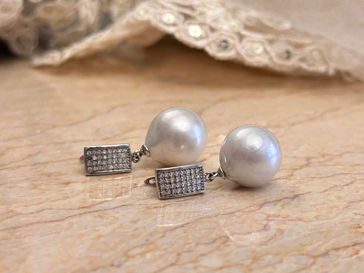 Beautiful Genuine PEARL Earrings