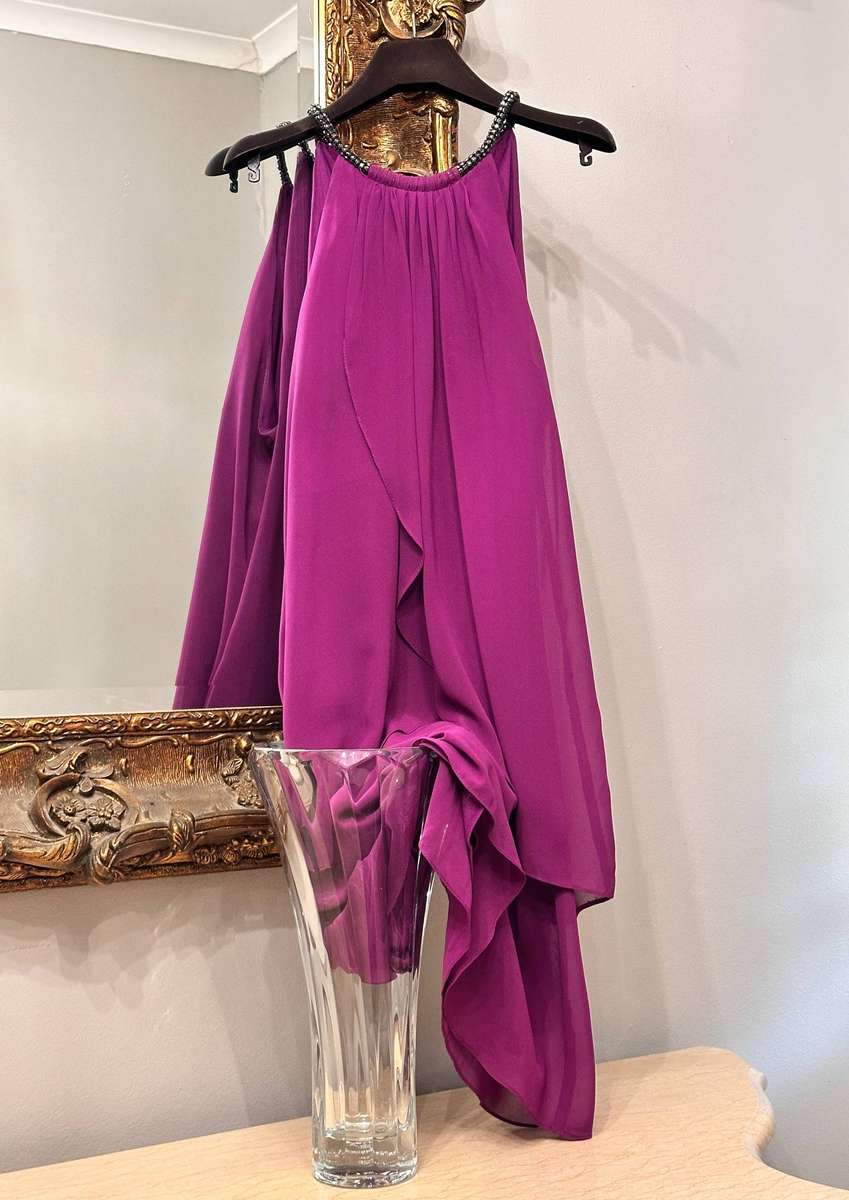SL New York Signature Collection Statement Dress