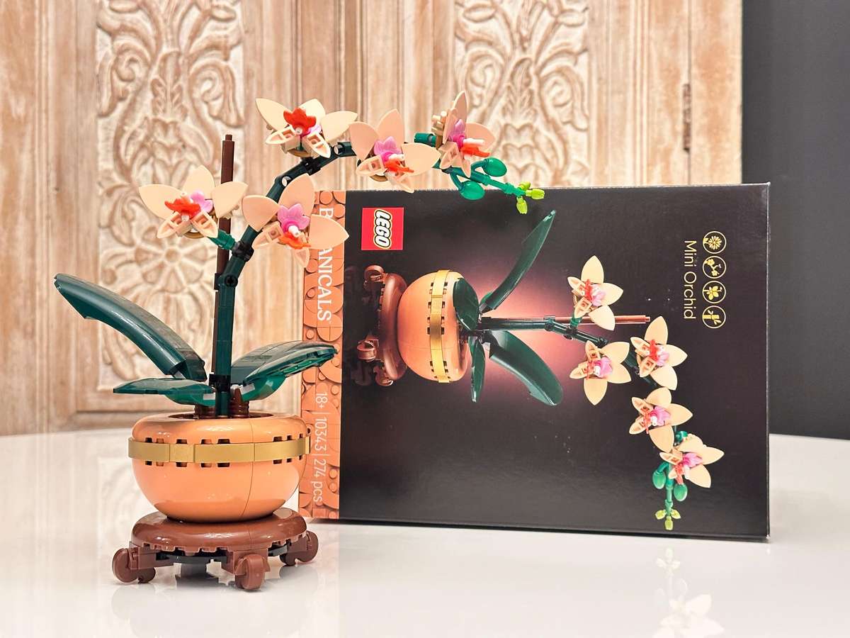 LEGO Botanical Collection Orchid with Original Box