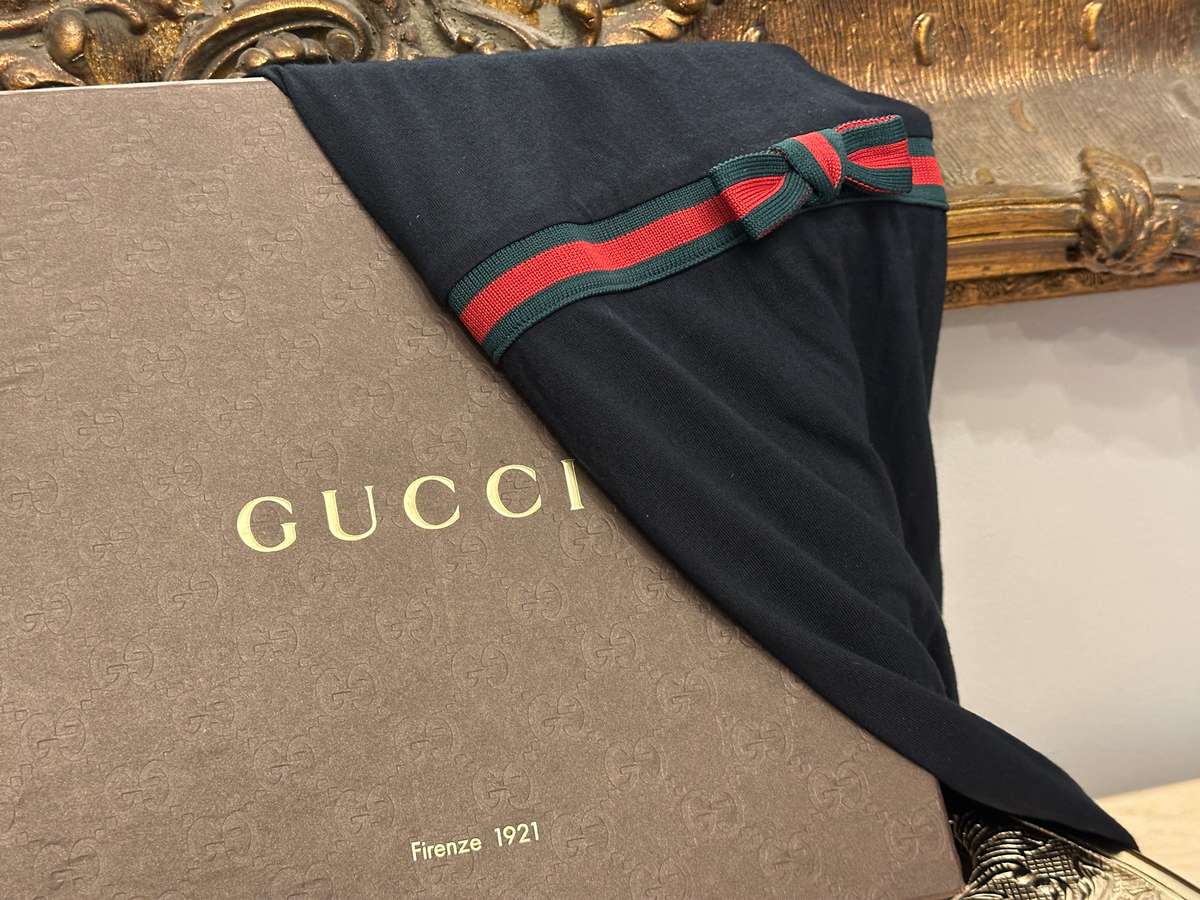 Original Luxurious GUCCI Ladies Top