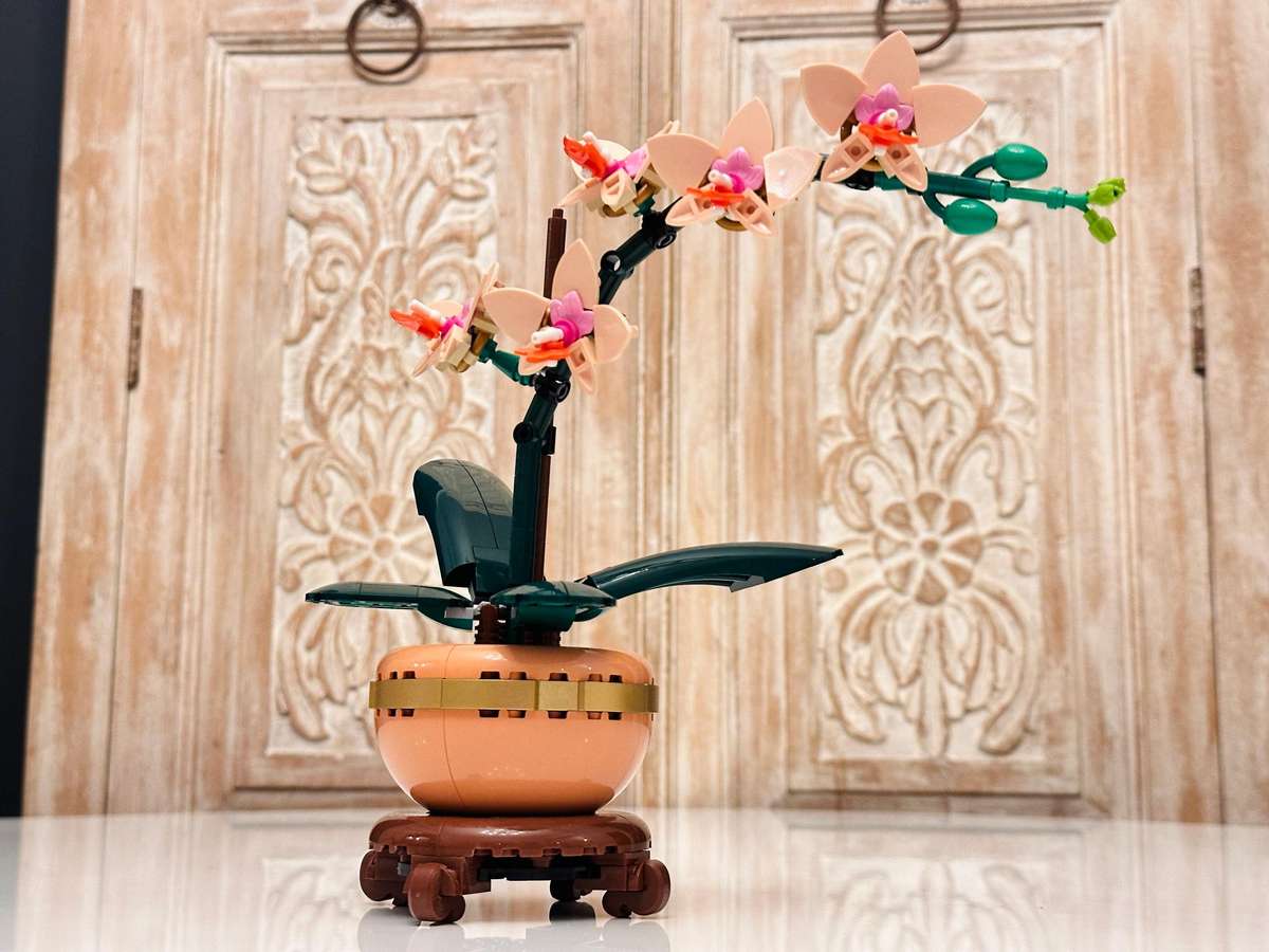 LEGO Botanical Collection Orchid with Original Box
