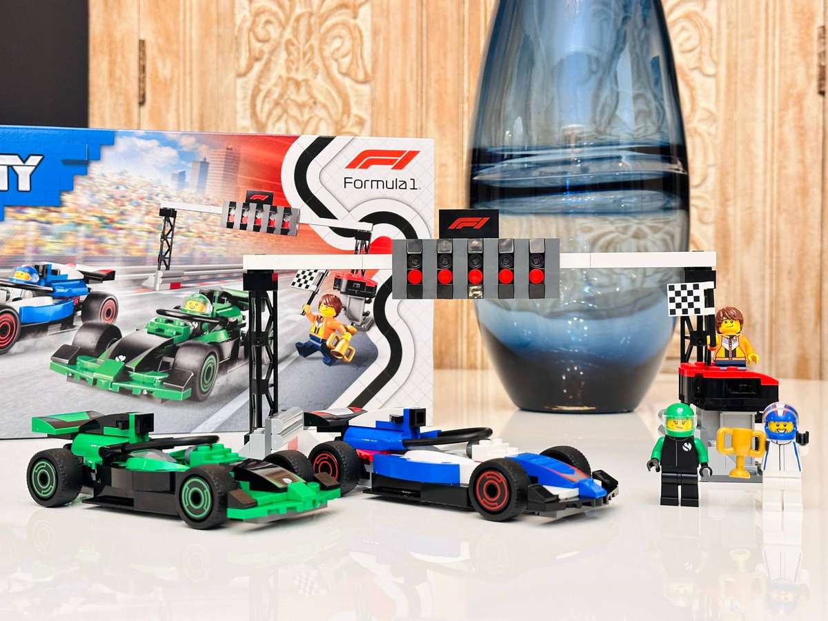 Lego F1 Grid Retired Collectable Set with Original Box