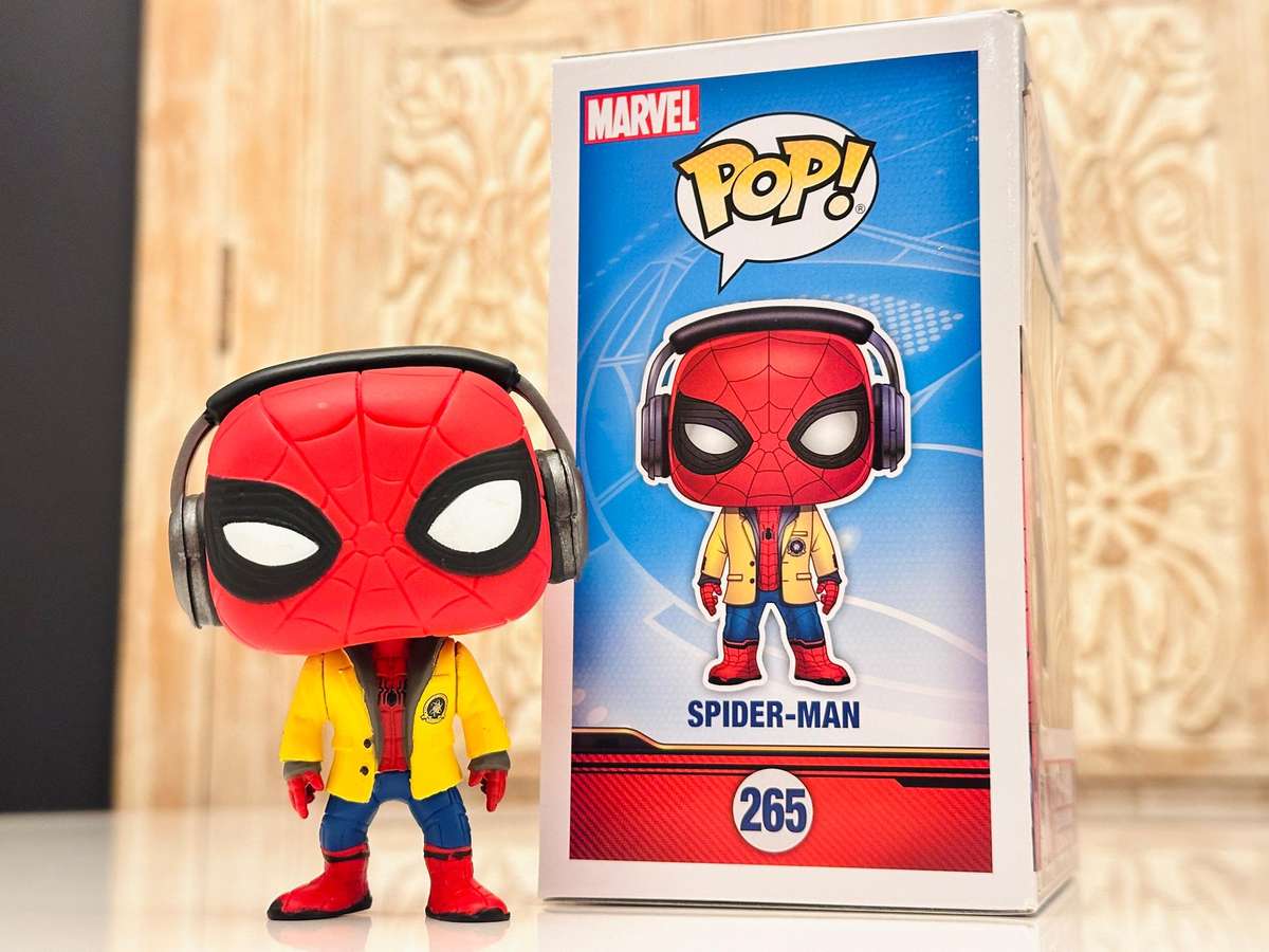 Spider-Man Retired Bobble Head Funko Pop Collectable