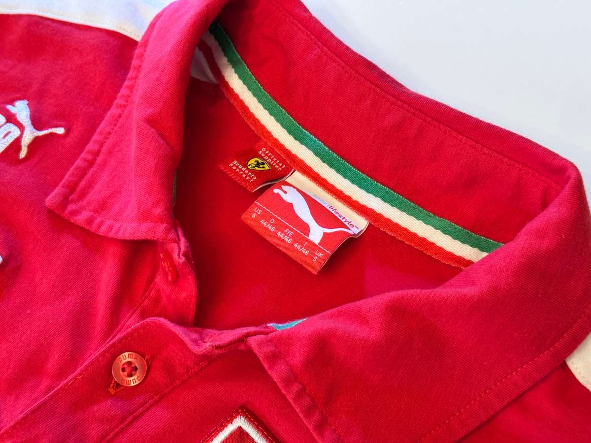 Official SCUDERIA FERRARI Team Shirt