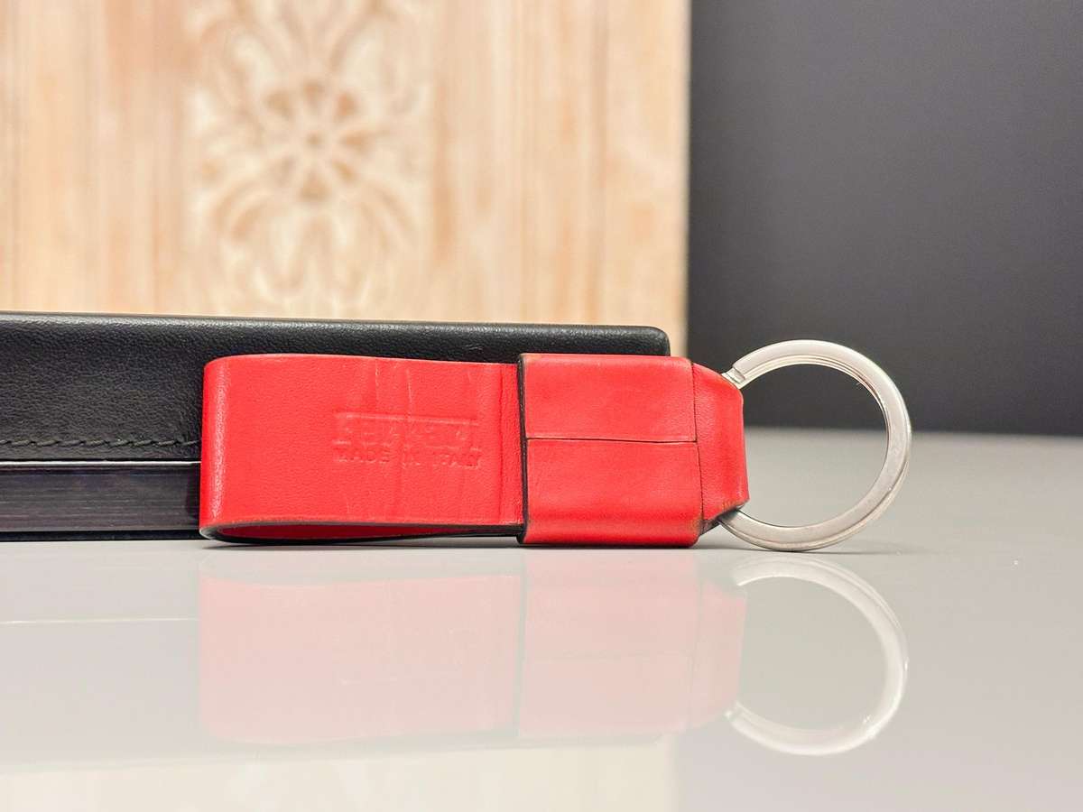 Ferrari Genuine Keyring - Leather with Prancing Horse