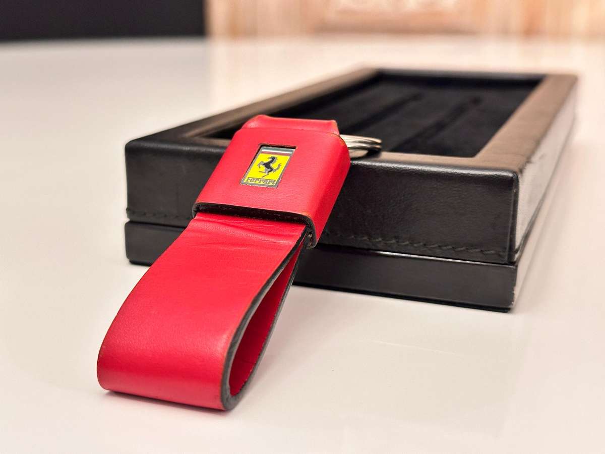 Ferrari Genuine Keyring - Leather with Prancing Horse