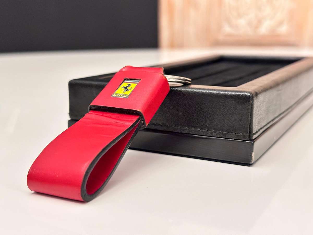 Ferrari Genuine Keyring - Leather with Prancing Horse