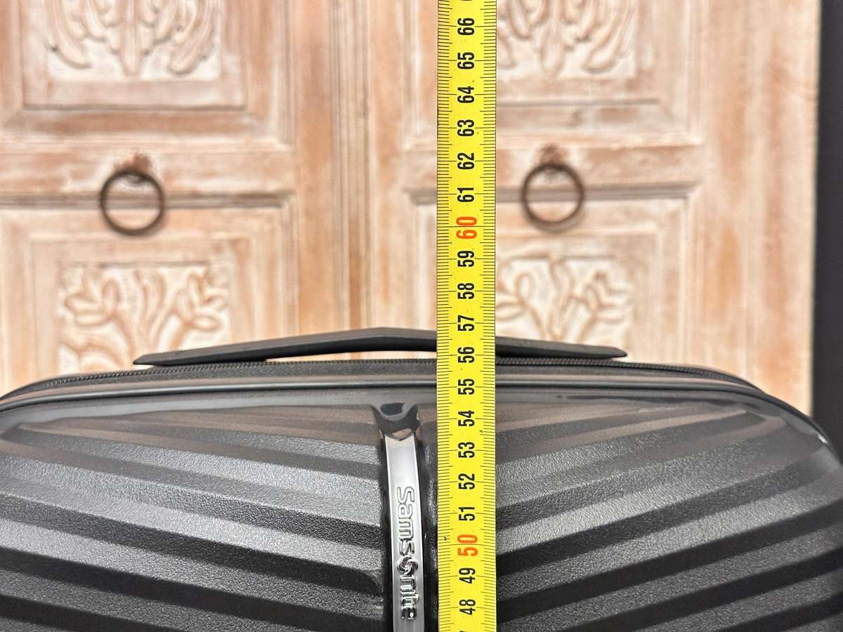 Samsonite Varro Expandable Carry on Luggage