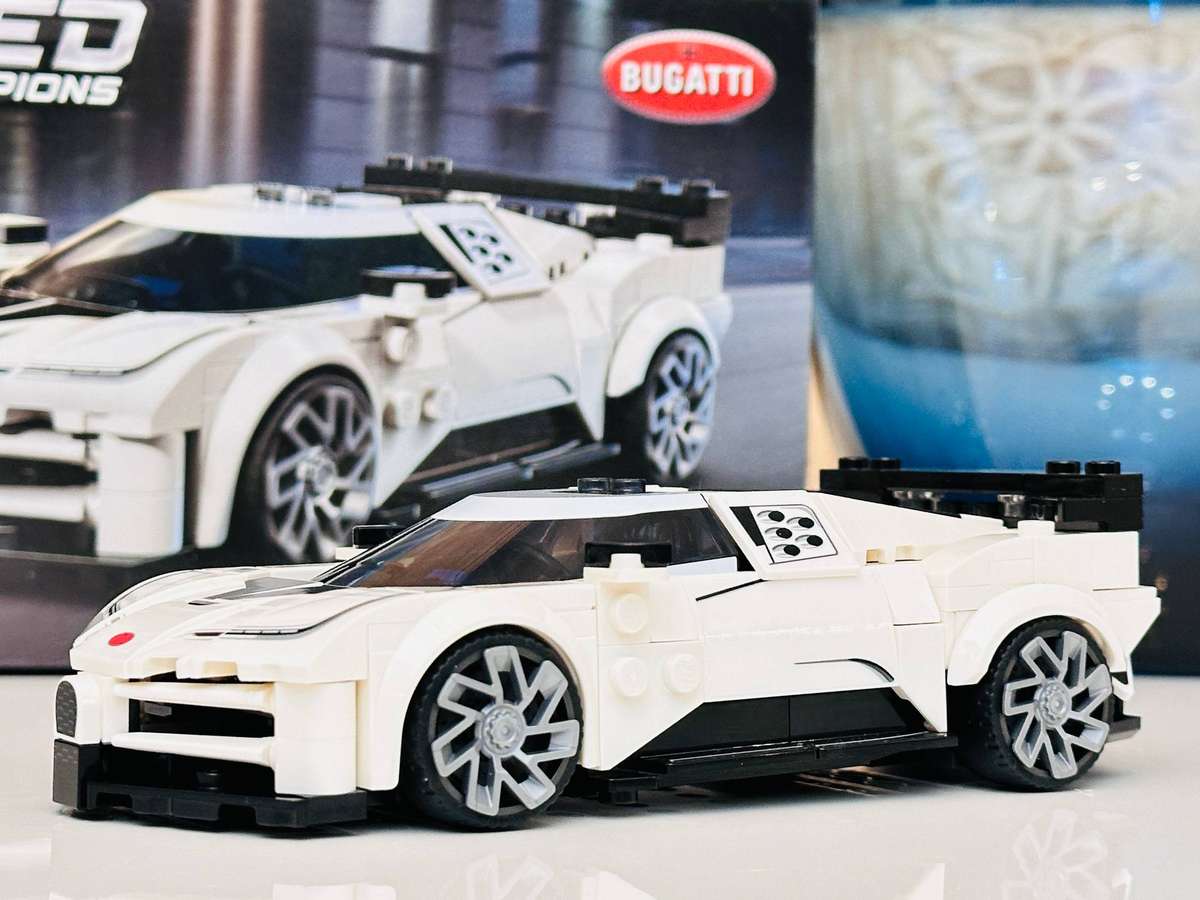 Lego Bugatti Centodieci Collectable set with Original Box