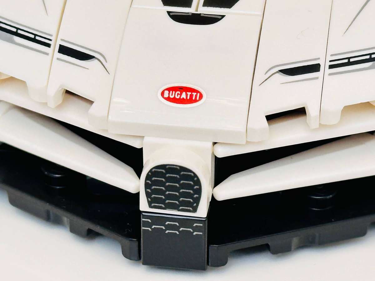 Lego Bugatti Centodieci Collectable set with Original Box