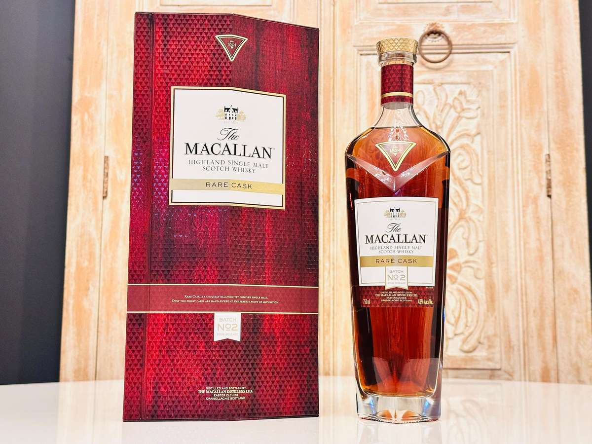 The Macallan Rare Cask 2019 Batch No 2 Limited Edition in Macallan Showcase
