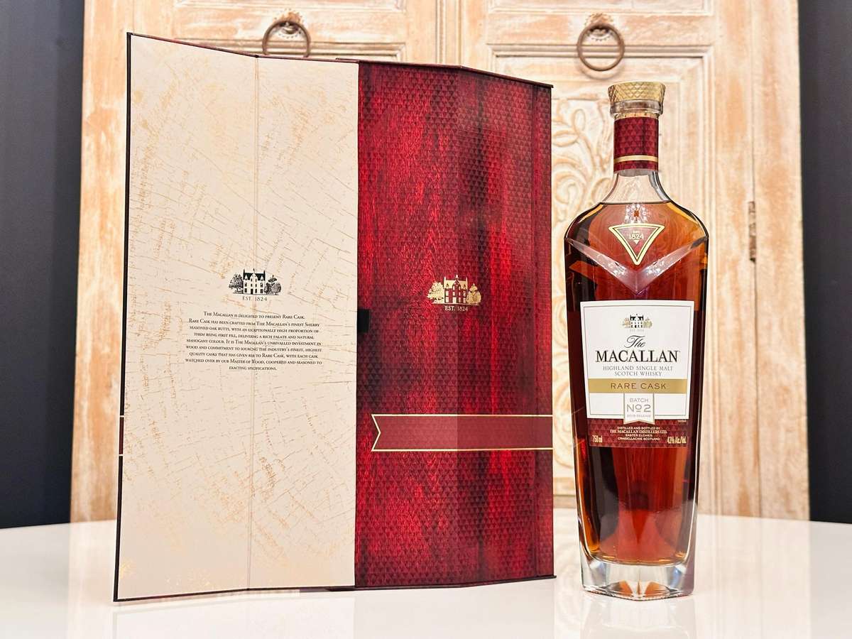 The Macallan Rare Cask 2019 Batch No 2 Limited Edition in Macallan Showcase