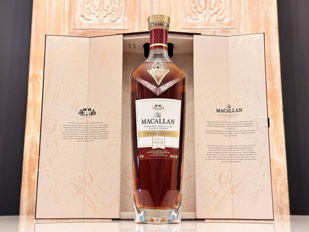 The Macallan Rare Cask 2019 Batch No 2 Limited Edition in Macallan Showcase