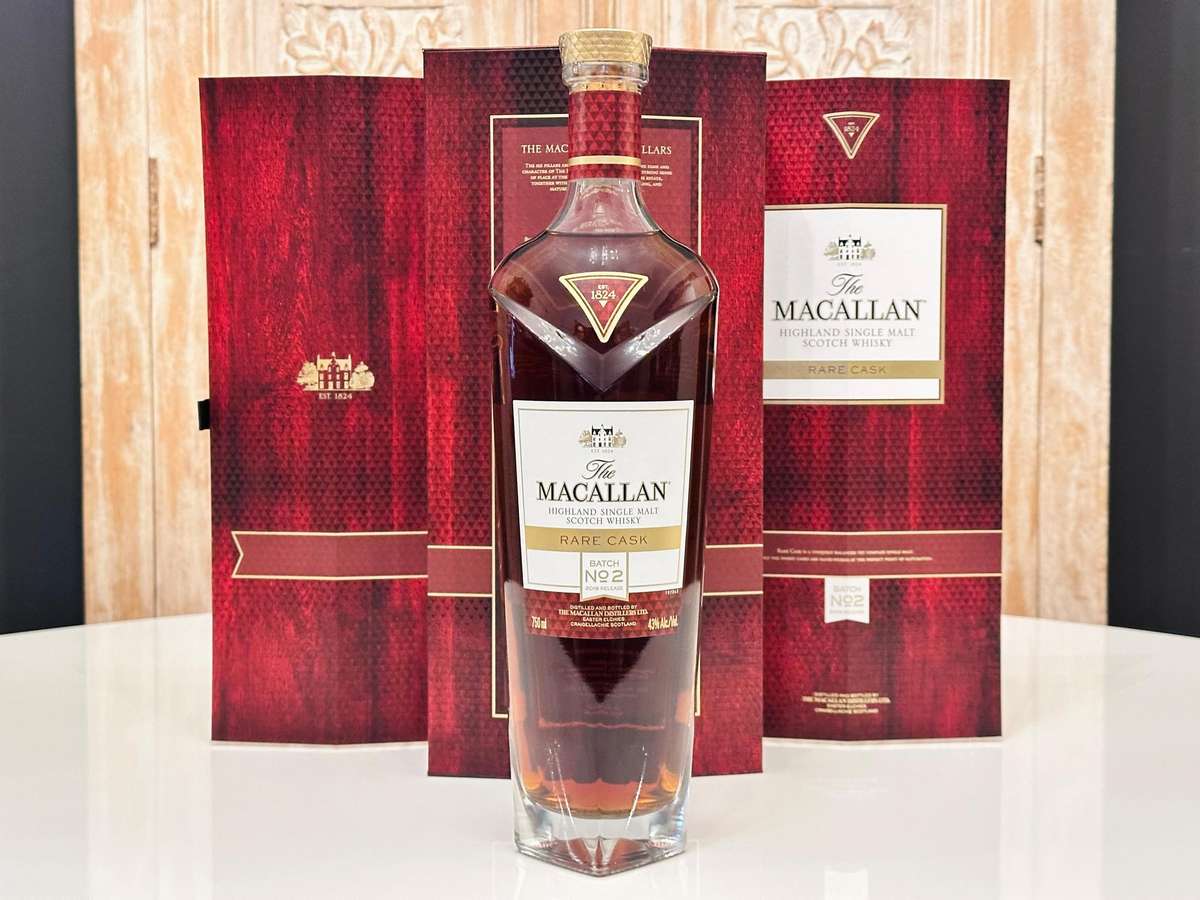The Macallan Rare Cask 2019 Batch No 2 Limited Edition in Macallan Showcase