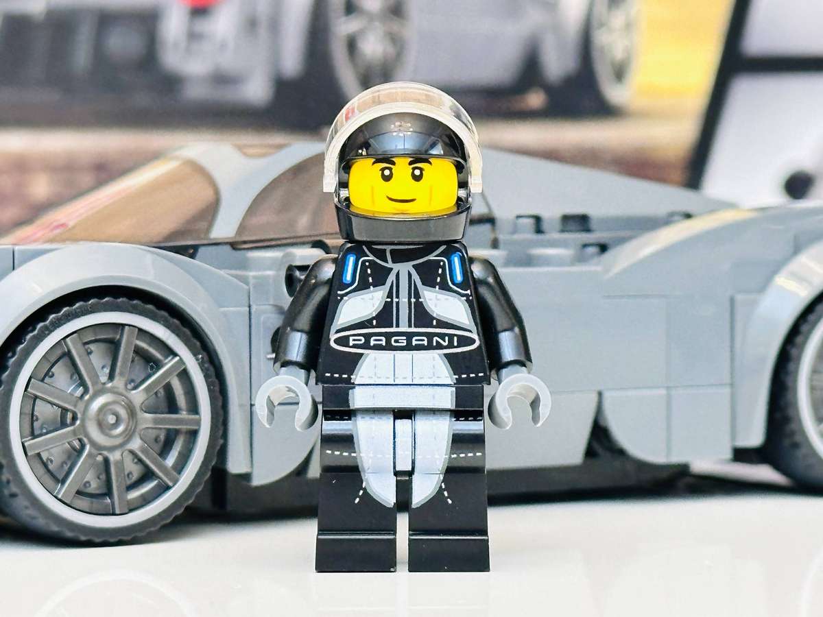 Lego Iconic Pagani Retired Collectable set with Original Box