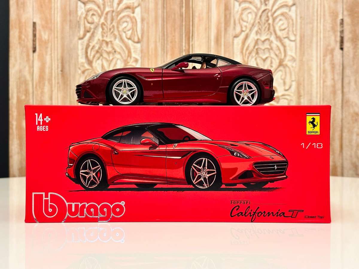 FERRARI Signature Series California T 1:18 Model Collectable in Original Box
