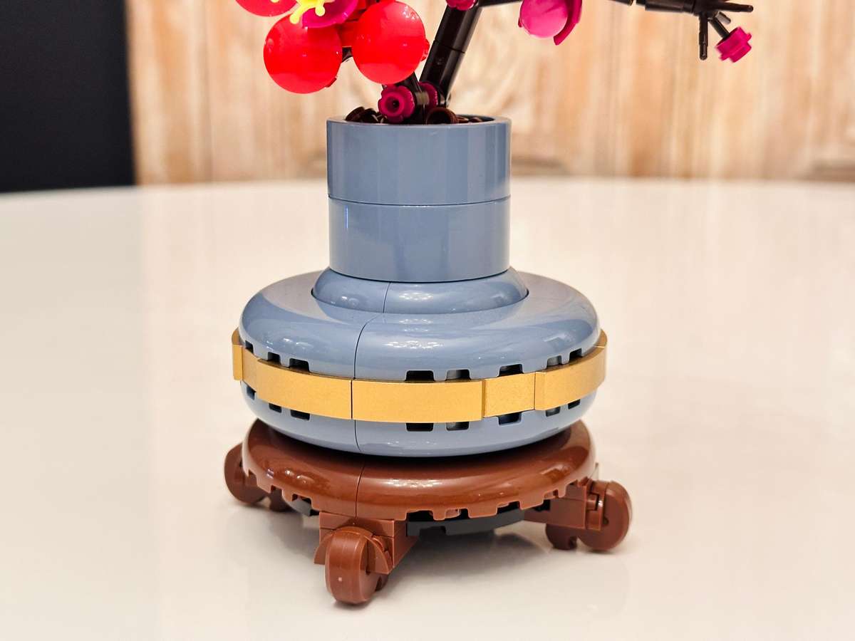 LEGO Botanical Collection Plum Blossom with Original Box