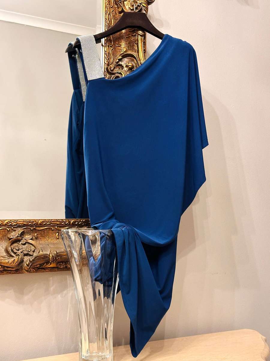 R&M Richards New York Signature Collection Statement Dress