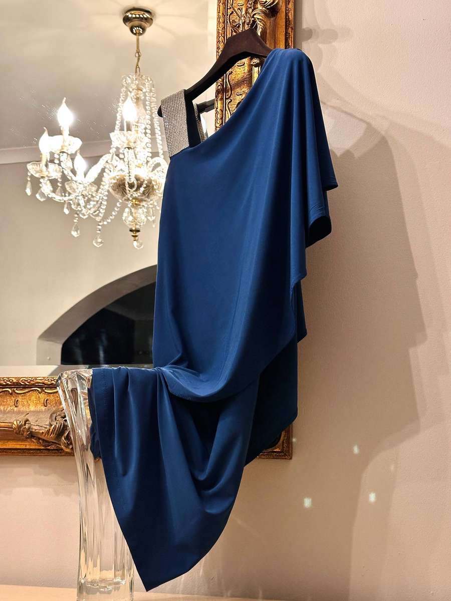 R&M Richards New York Signature Collection Statement Dress