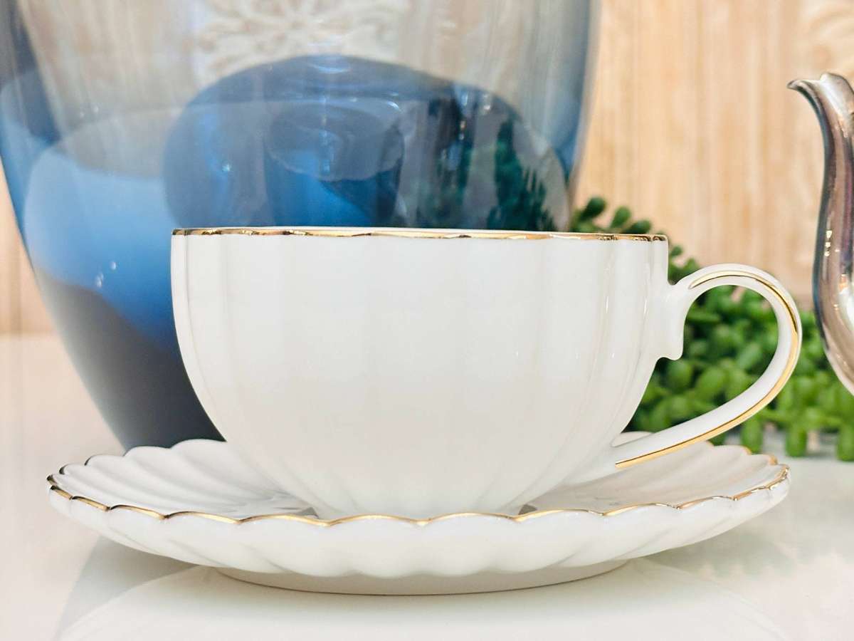 Elegant Vintage Tea Serving Set
