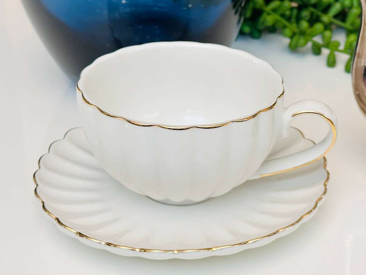 Elegant Vintage Tea Serving Set