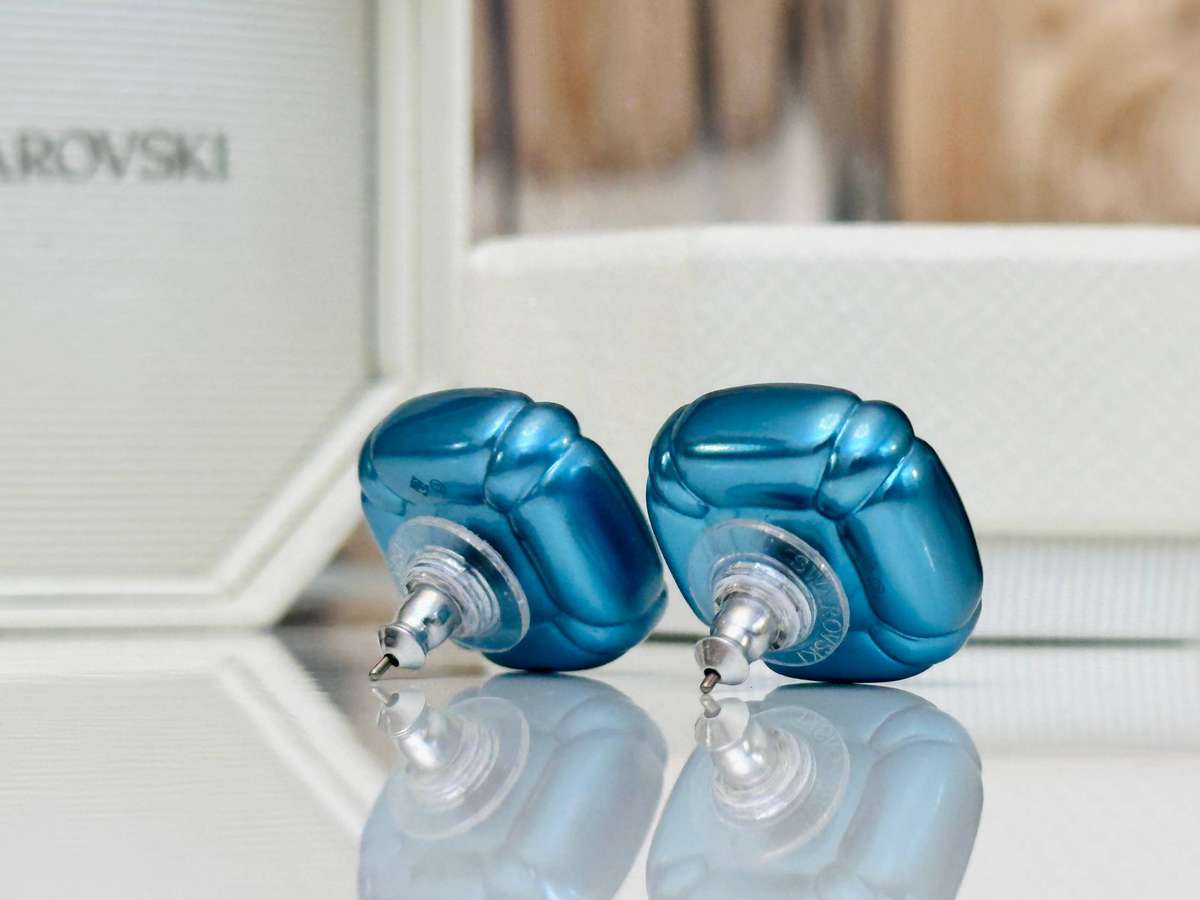 Swarovski Showstopper Earrings with Original Box
