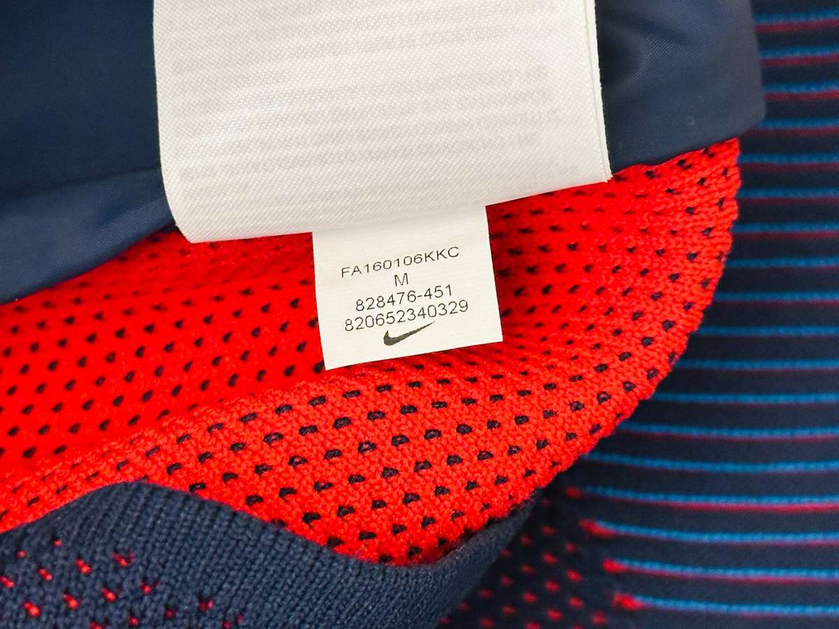 Nike Exclusive Dynamic Reveal Tech Mens Jacket