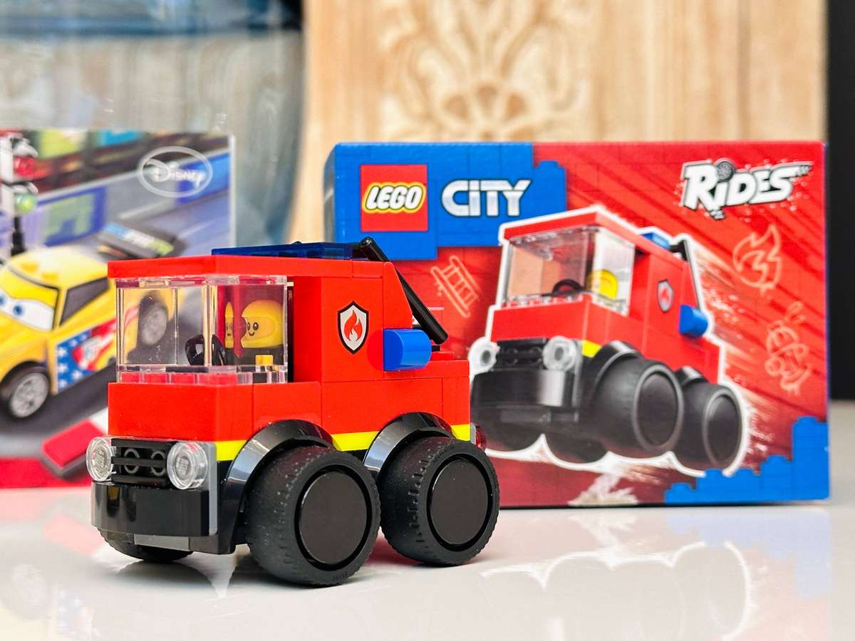 Lego 2012 Retired Disney Cars & Rides Fire Truck Set Selection