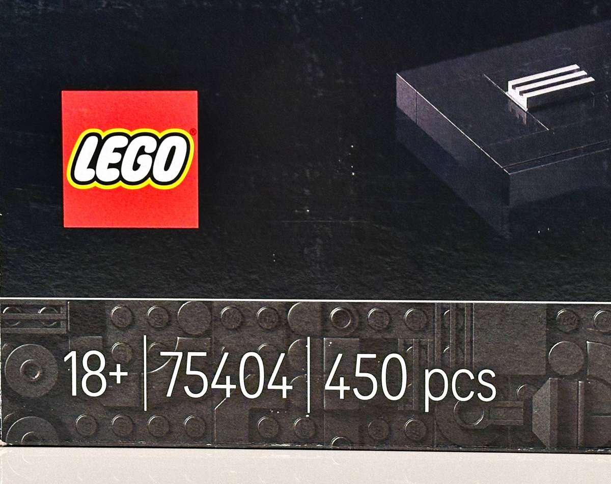 Lego Star Wars Acclamator Starship Collectable with Original Box