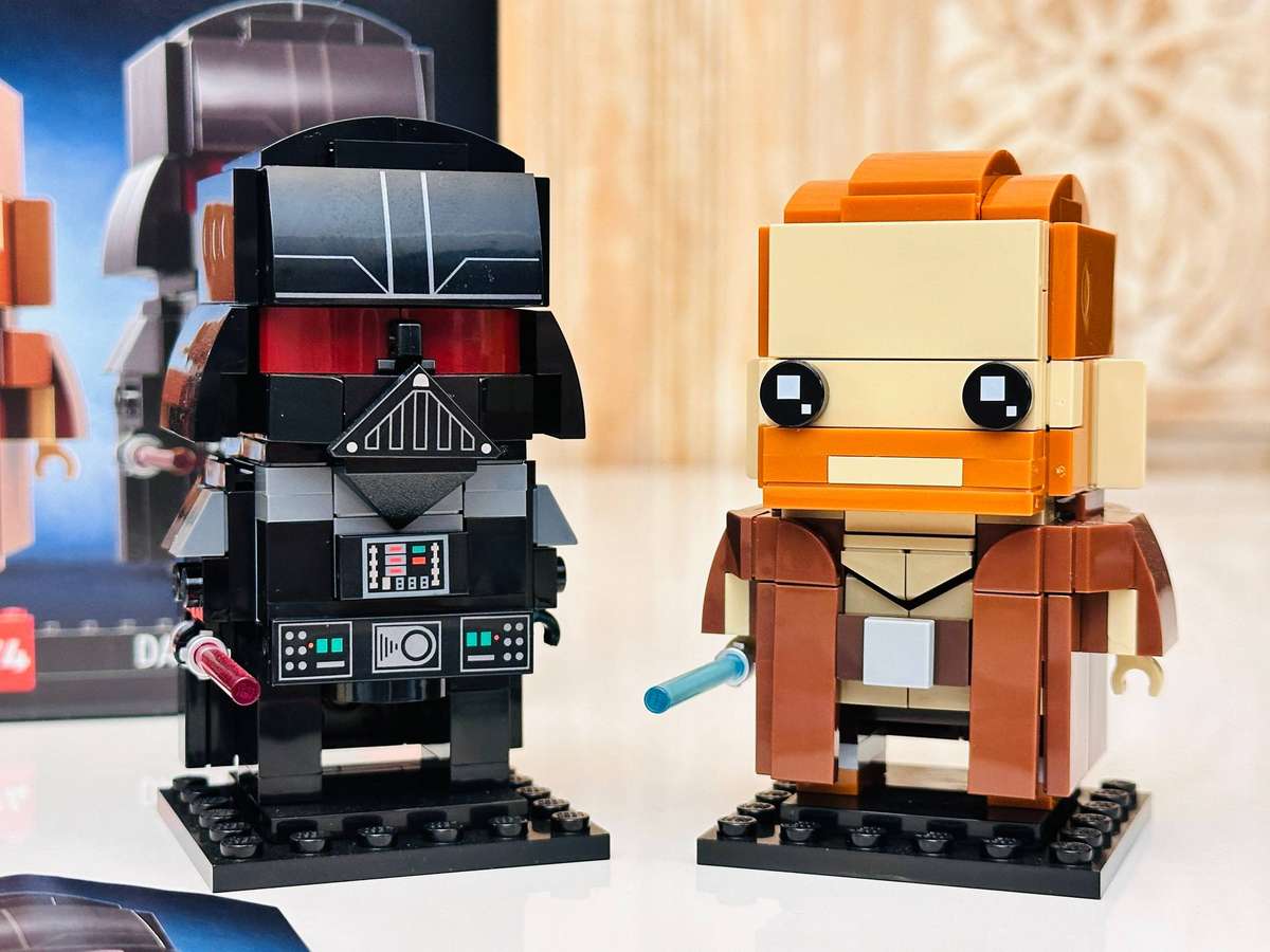 Lego Retired Darth Vader & Obi-Wan with Star Wars Collectable Selection