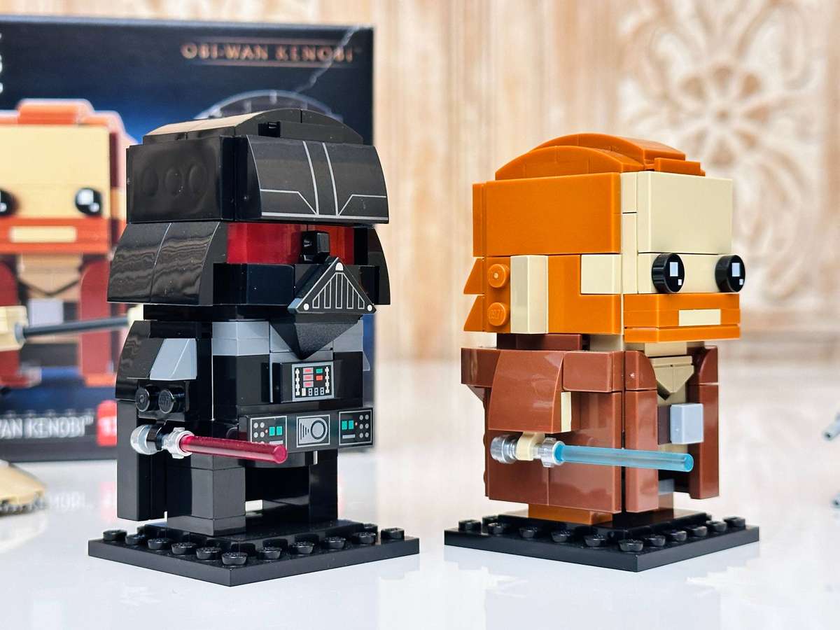 Lego Retired Darth Vader & Obi-Wan with Star Wars Collectable Selection