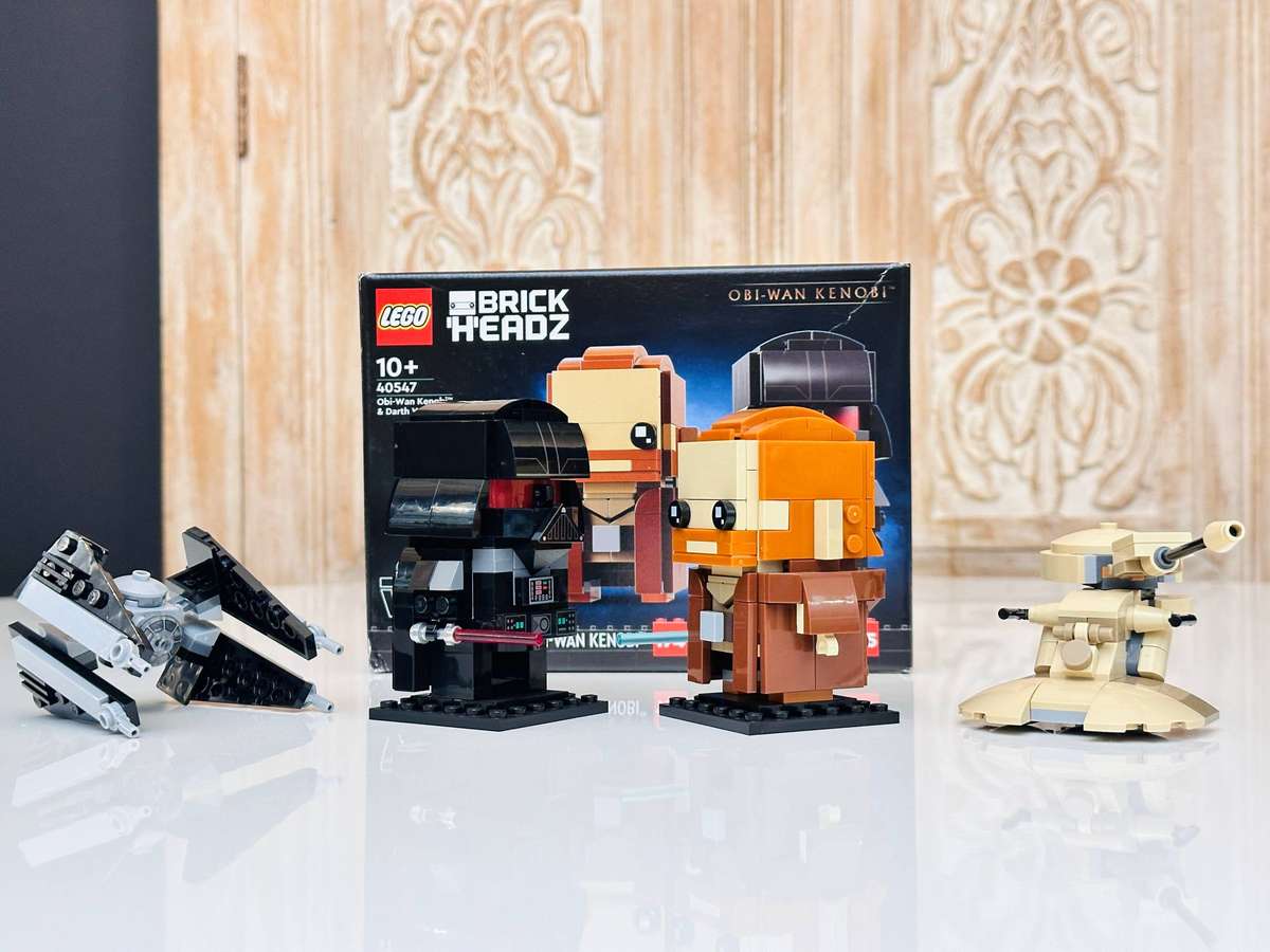 Lego Retired Darth Vader & Obi-Wan with Star Wars Collectable Selection