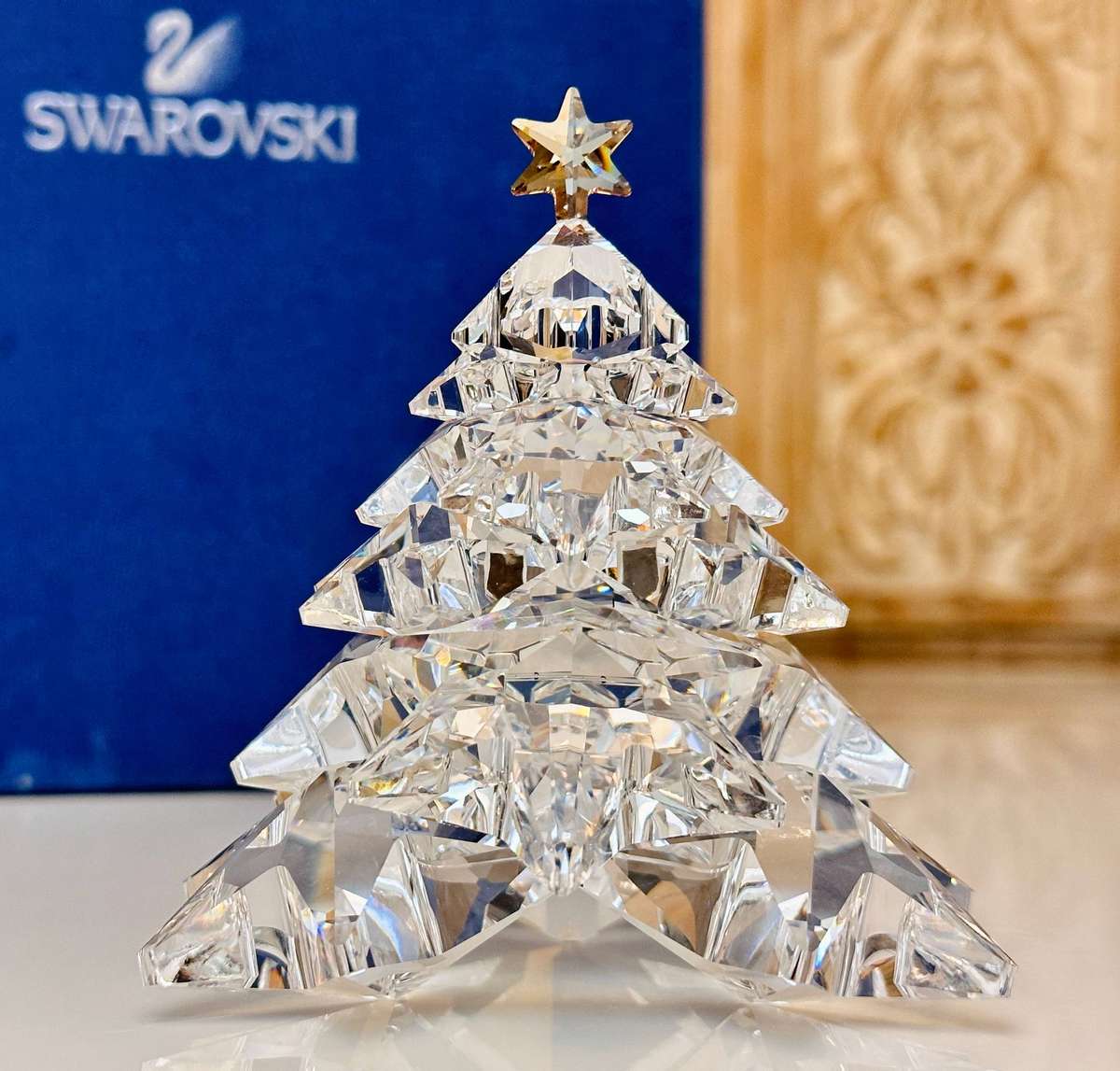 Swarovski Exclusive 2012 Edition Iconic Large Shining Star Collectable