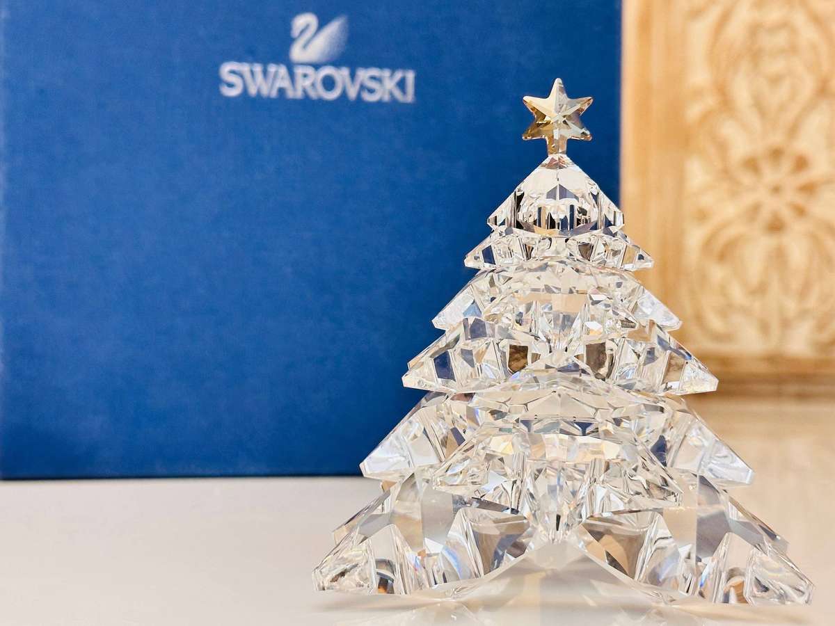 Swarovski Exclusive 2012 Edition Iconic Large Shining Star Collectable