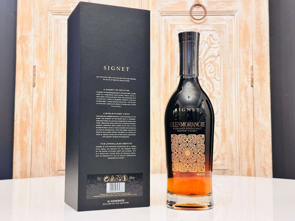 Glenmorangie Signet Prestige Single Malt Scotch Whisky in Display Case