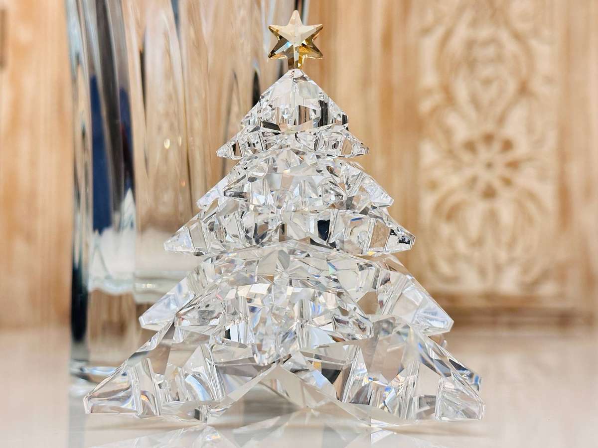 Swarovski Exclusive 2012 Edition Iconic Large Shining Star Collectable